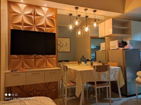 Studio U Across SM Cebu with kitchen! sunvida 2407